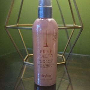 Drybar Prep Rally Detangler in Pink